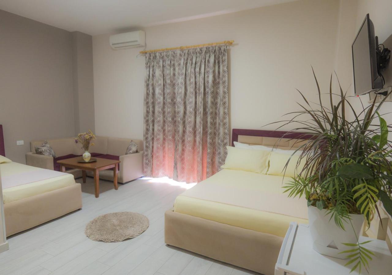 דורס Hotel Vila Dedej מראה חיצוני תמונה