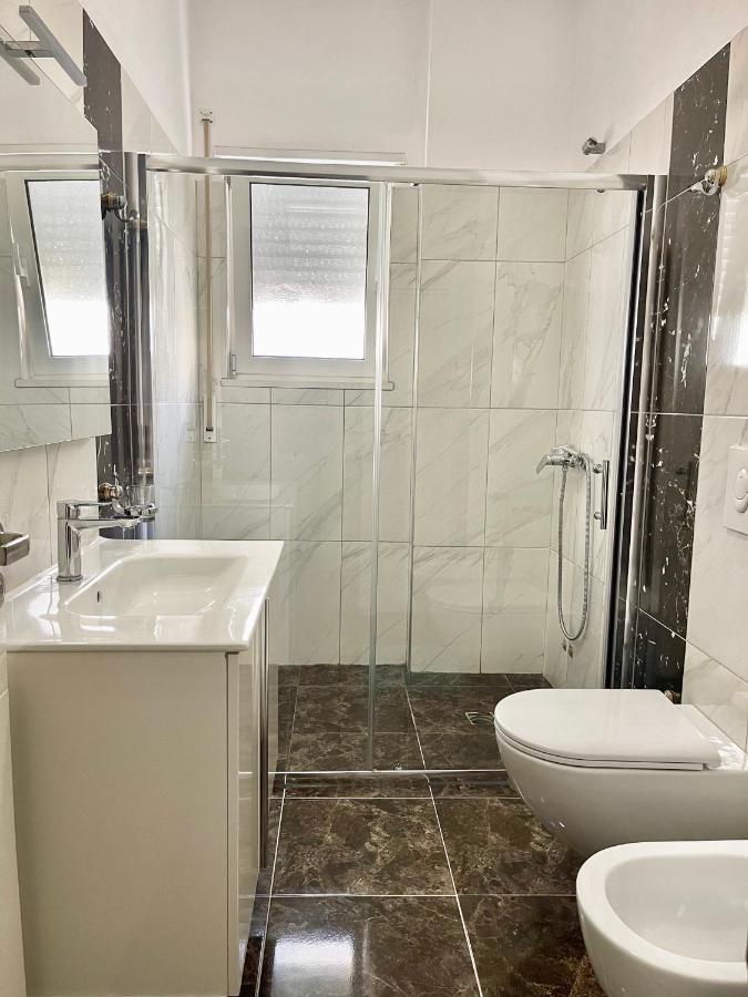 דורס Hotel Vila Dedej מראה חיצוני תמונה