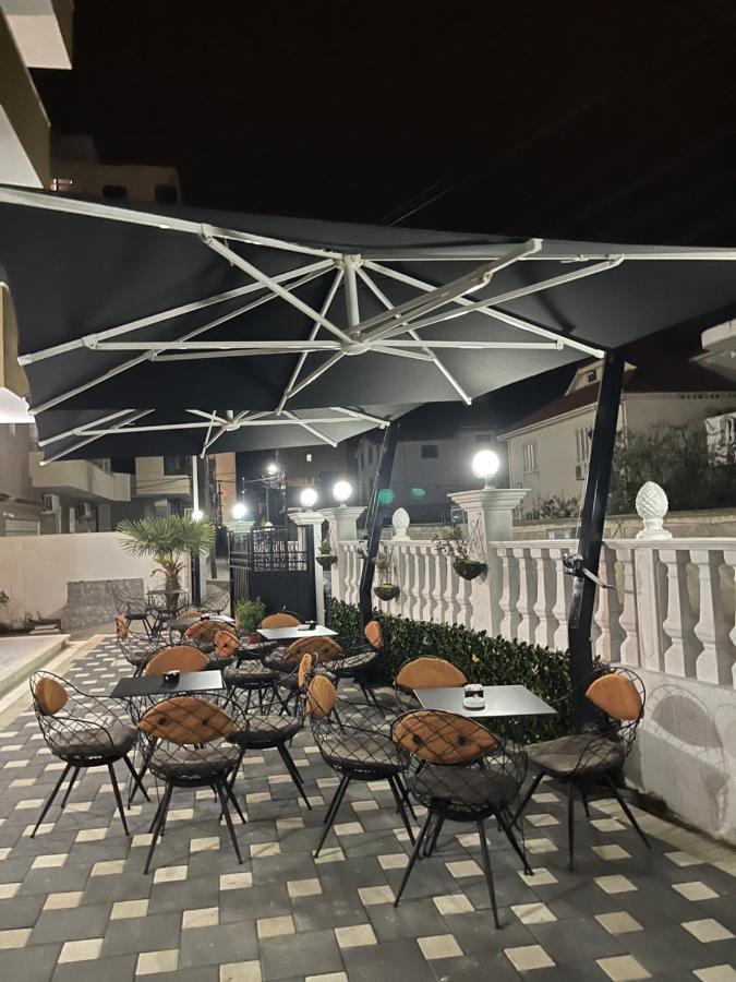 דורס Hotel Vila Dedej מראה חיצוני תמונה