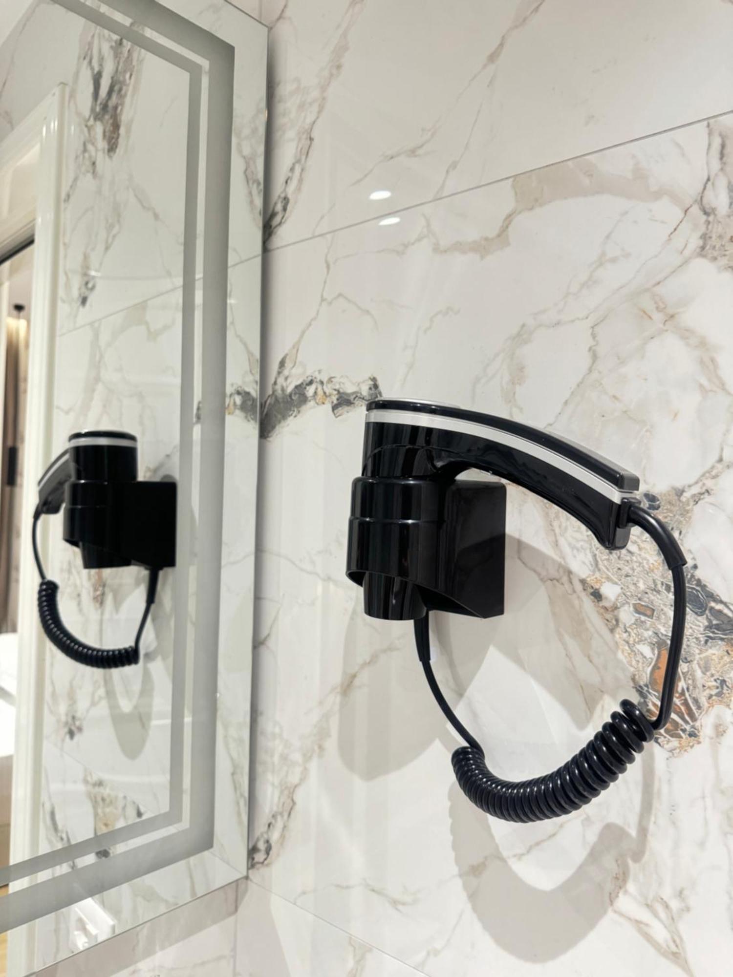 דורס Hotel Vila Dedej מראה חיצוני תמונה