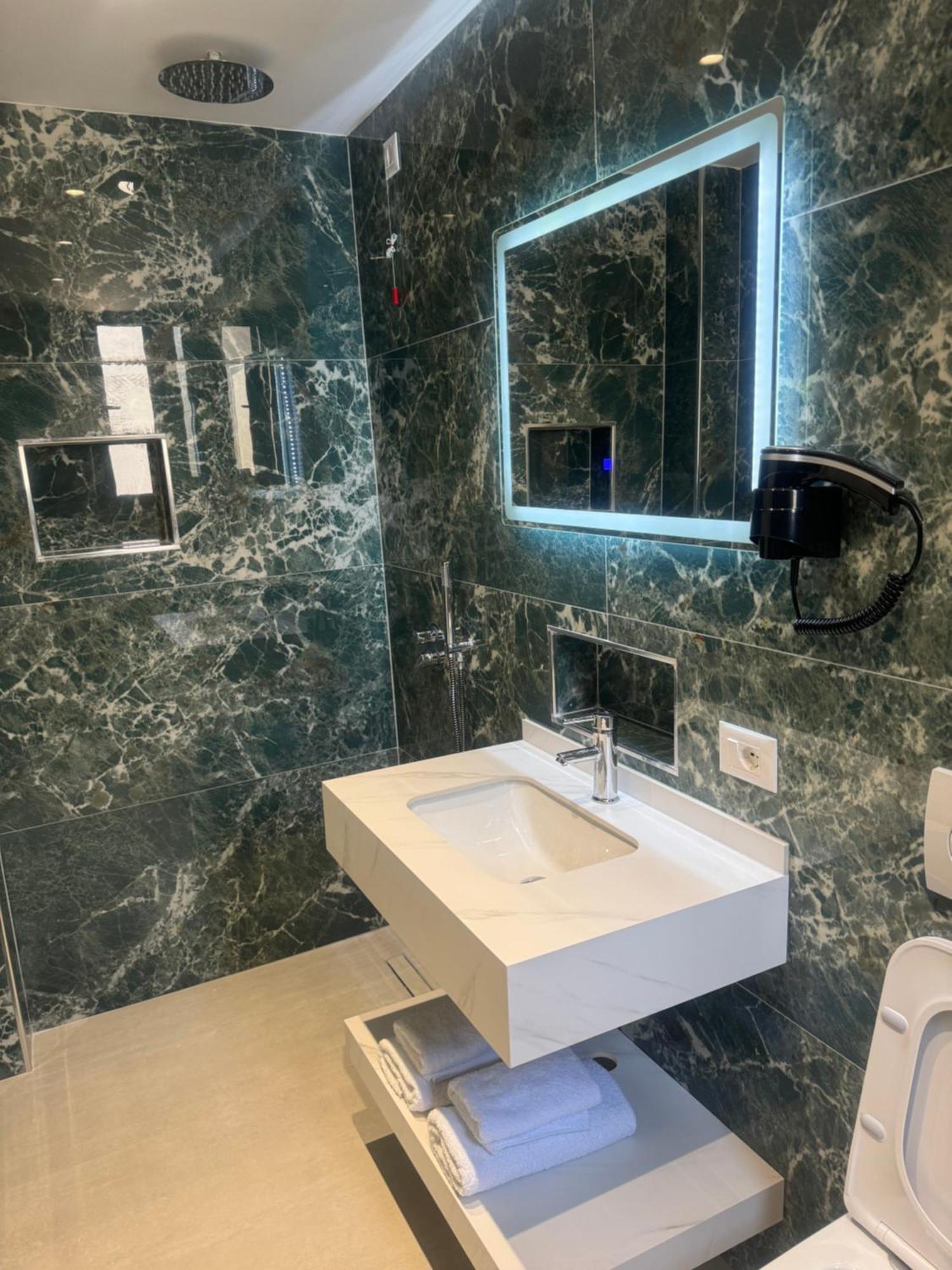 דורס Hotel Vila Dedej מראה חיצוני תמונה